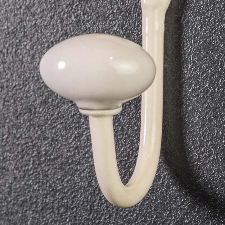 Однорожковый железный крючок Барокко с фарфоровым наконечником цвета слоновой кости, S Small Hook Baroque With Porcelain Knob Iron Cream