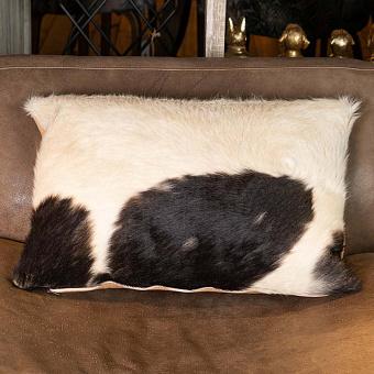 Декоративная подушка Moo Cushion, Moo Black and White and Safari Nutmeg шкура Moo Black And White