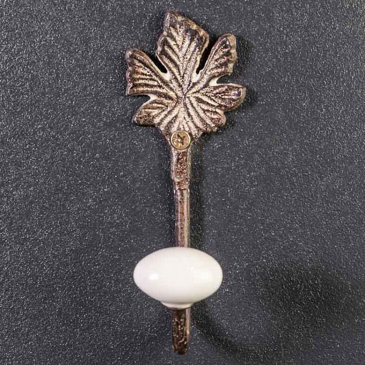 Однорожковый железный крючок Флора с фарфоровым наконечником, S Small Hook Flora With Porcelain Knob Iron Antic