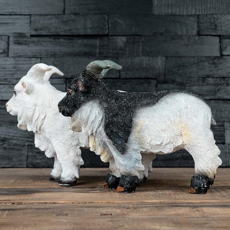 Набор из двух новогодних фигурок Козлы Set Of 2 Standing Goats White/Black 27 cm